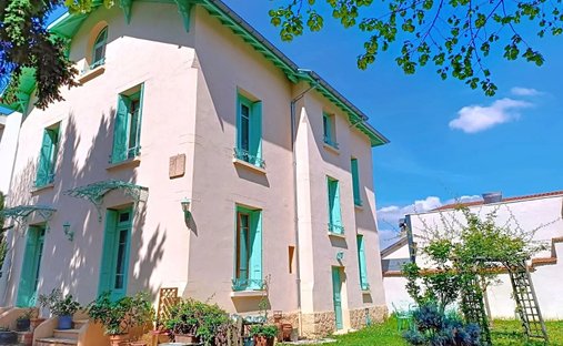 House in Izieux-La Varizelle-La Chabure-Le Creux, Saint-Chamond, France 1