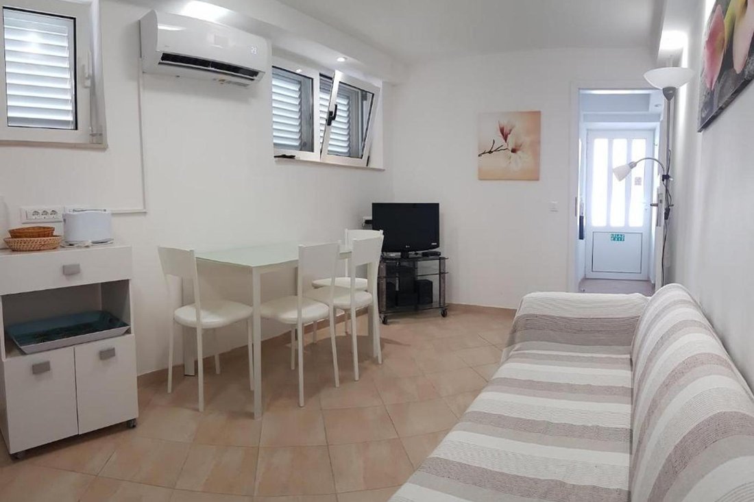 Villa in Supetar, Split-Dalmatia County, Croatia 2 - 16161014