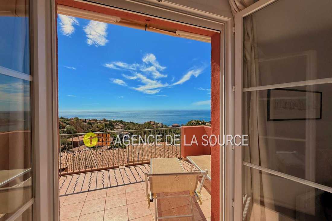 Apartment in Théoule-sur-Mer, Provence-Alpes-Côte d'Azur, France 3 - 15866488