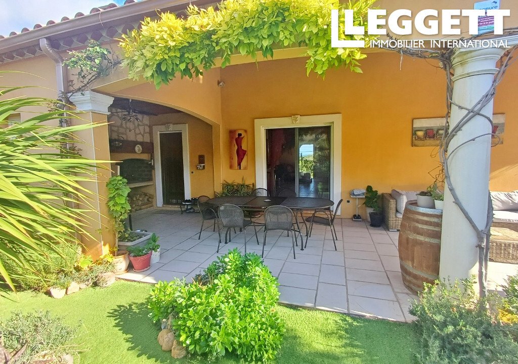 Villa in Puissalicon, Occitania, France 2 - 14885779