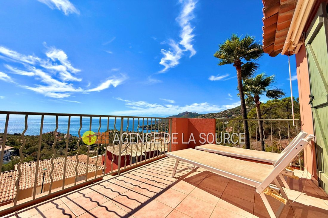Apartment in Théoule-sur-Mer, Provence-Alpes-Côte d'Azur, France 2 - 15866488