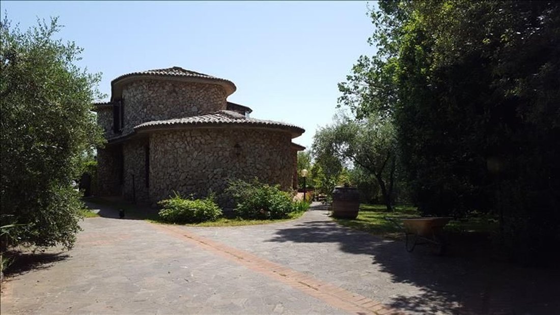 Villa in Sovicille, Tuscany, Italy 3 - 16160958
