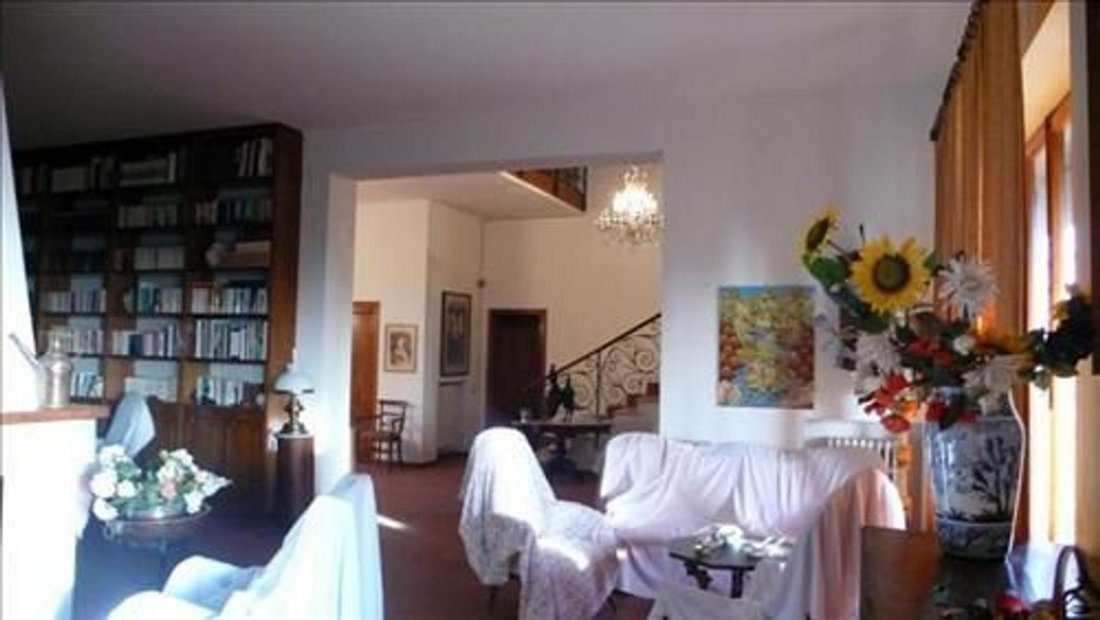Villa in Siena, Tuscany, Italy 4 - 16160992