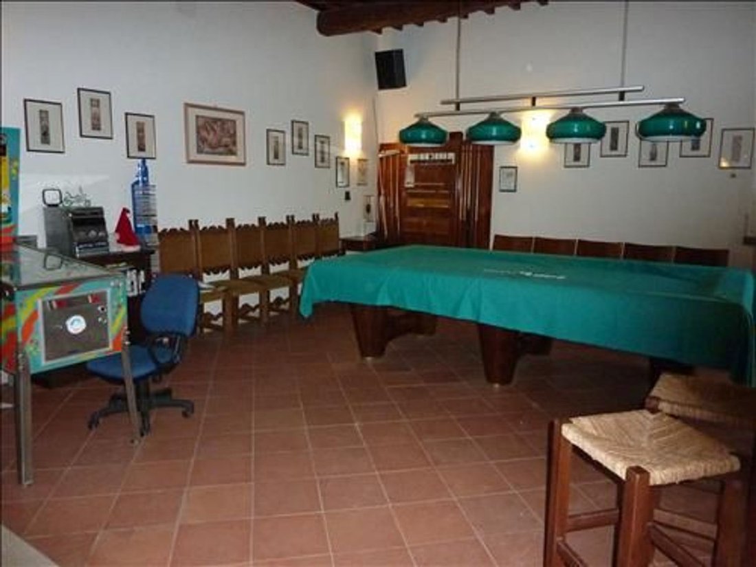 Villa in Sovicille, Tuscany, Italy 2 - 16160996