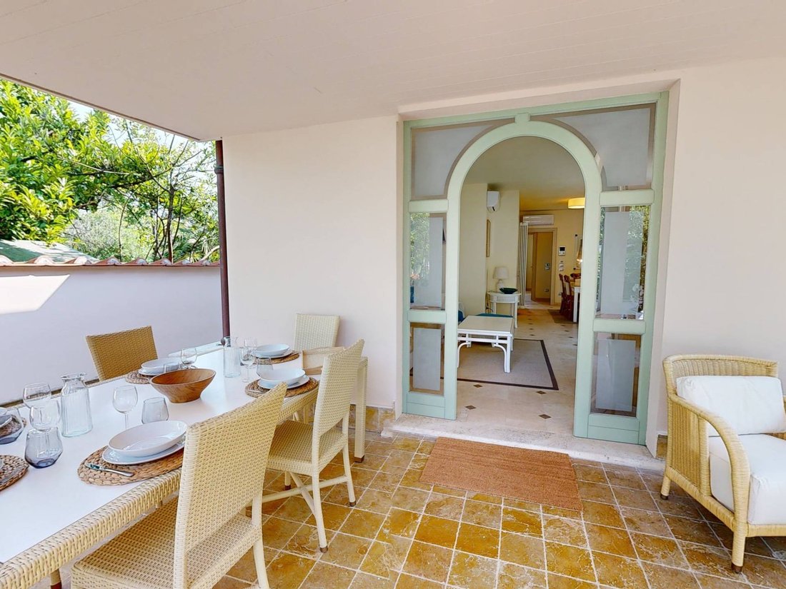 Villa in Vittoria Apuana, Forte dei Marmi, Tuscany 2 - 16161182