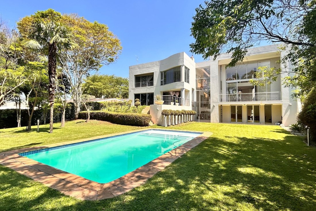 House in Waterkloof, Gauteng, South Africa 1 - 16161281