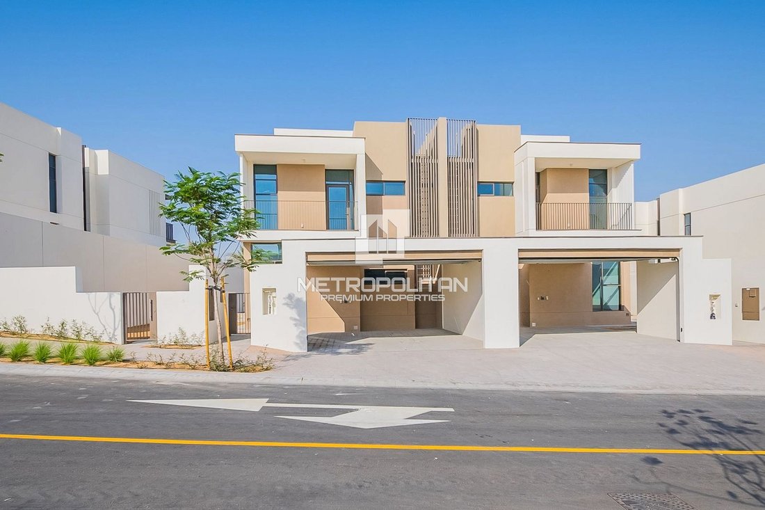 Villa in Al Furjan, Dubai, United Arab Emirates 1 - 16159790