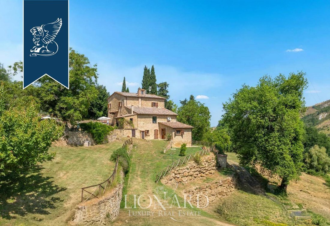 Villa in Volterra, Tuscany, Italy 3 - 16161082