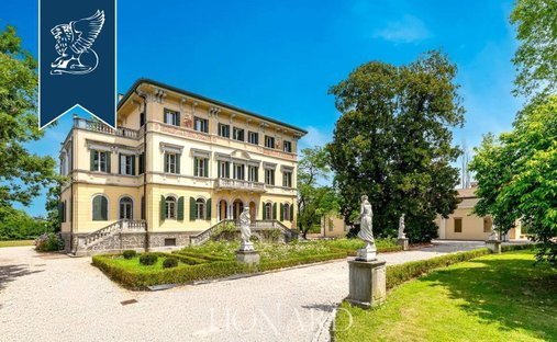 Villa in Curtarolo, Veneto, Italy 1