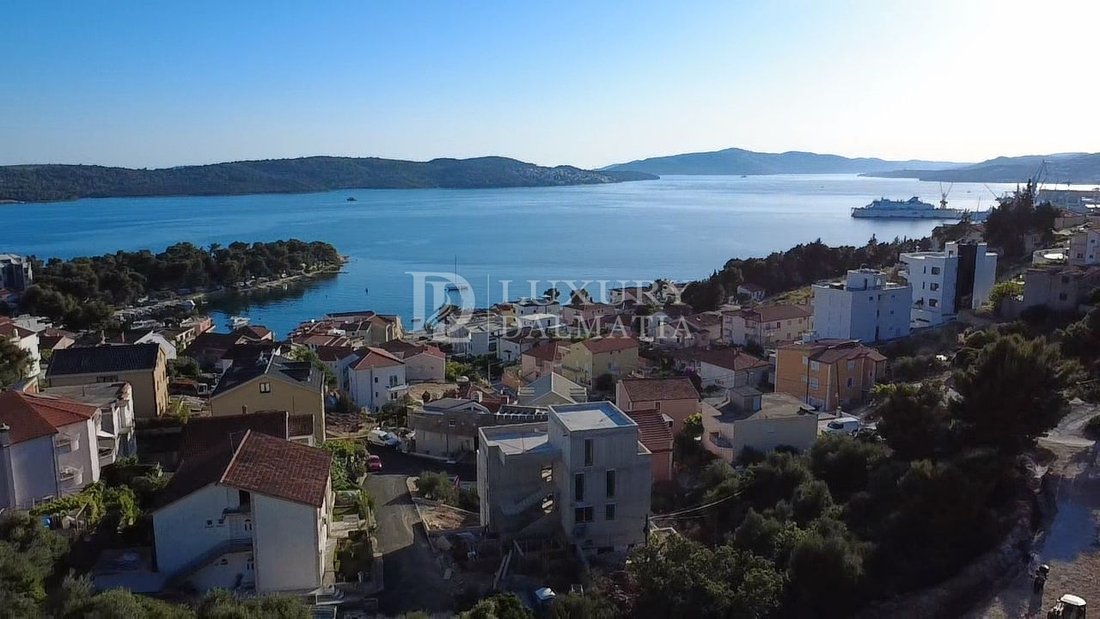 Apartment in Okrug Gornji, Split-Dalmatia County, Croatia 5 - 16161134