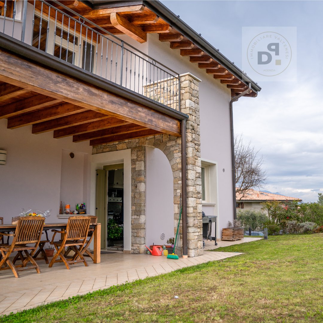 Villa in Manerba del Garda, Lombardy, Italy 2 - 15355821
