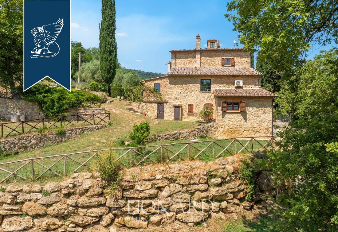 Villa in Volterra, Tuscany, Italy 5 - 16161082