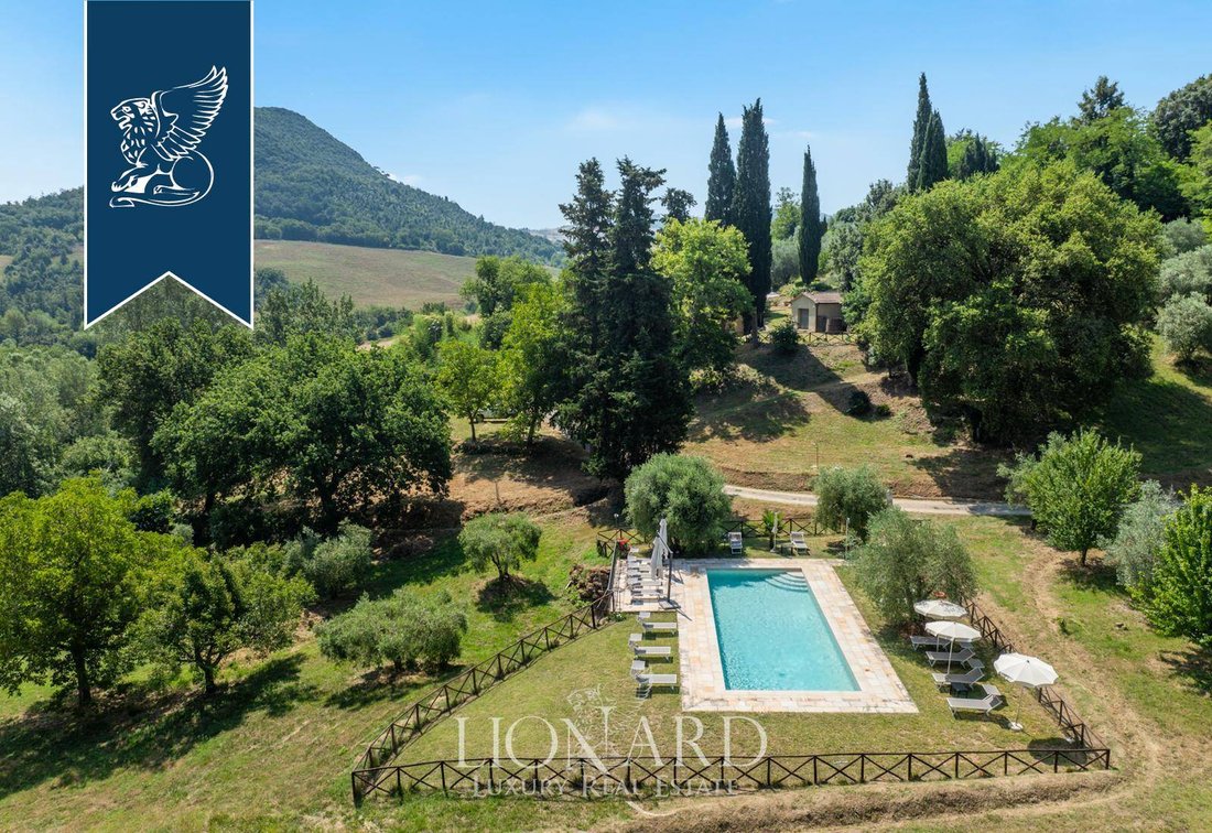 Villa in Volterra, Tuscany, Italy 2 - 16161082