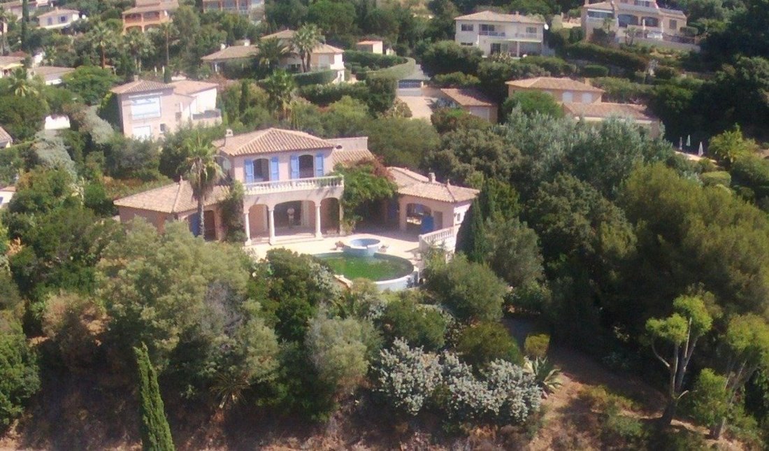House in Les Issambres, Roquebrune-sur-Argens, France 4 - 16159935