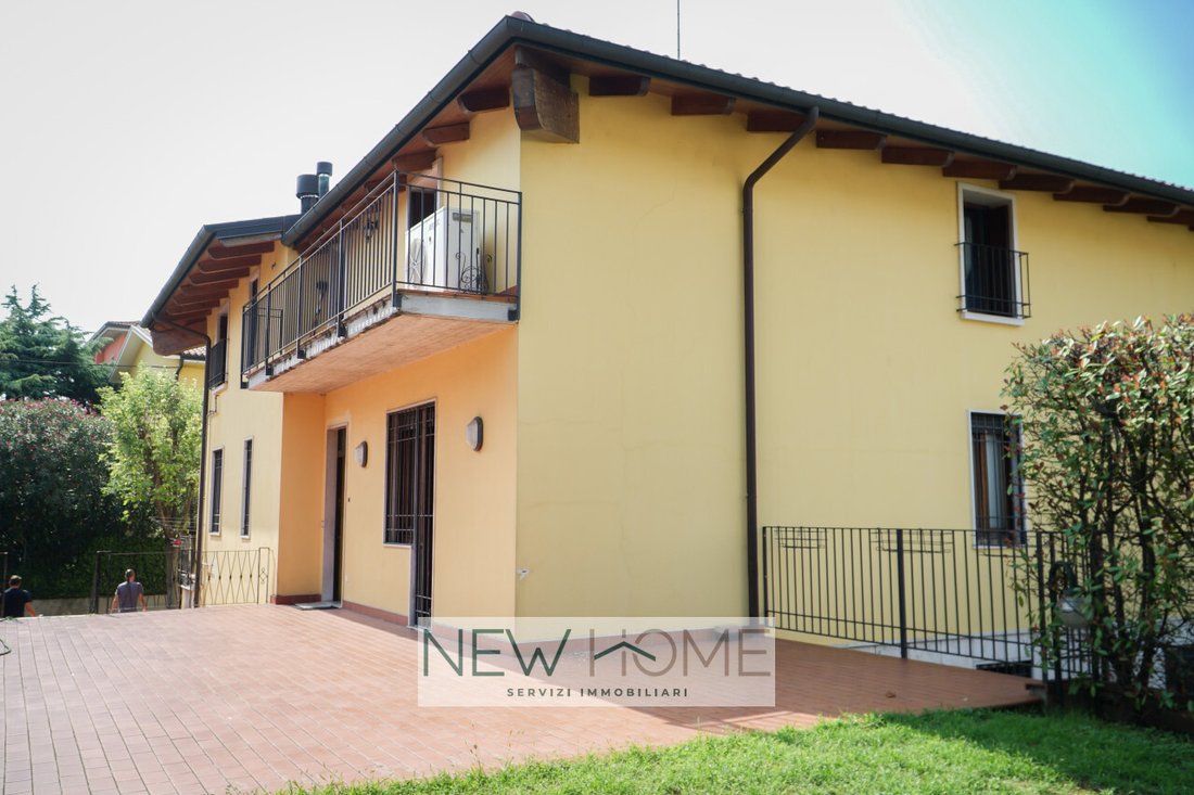 House in Borgo Roma, Verona, Veneto 4 - 16161663
