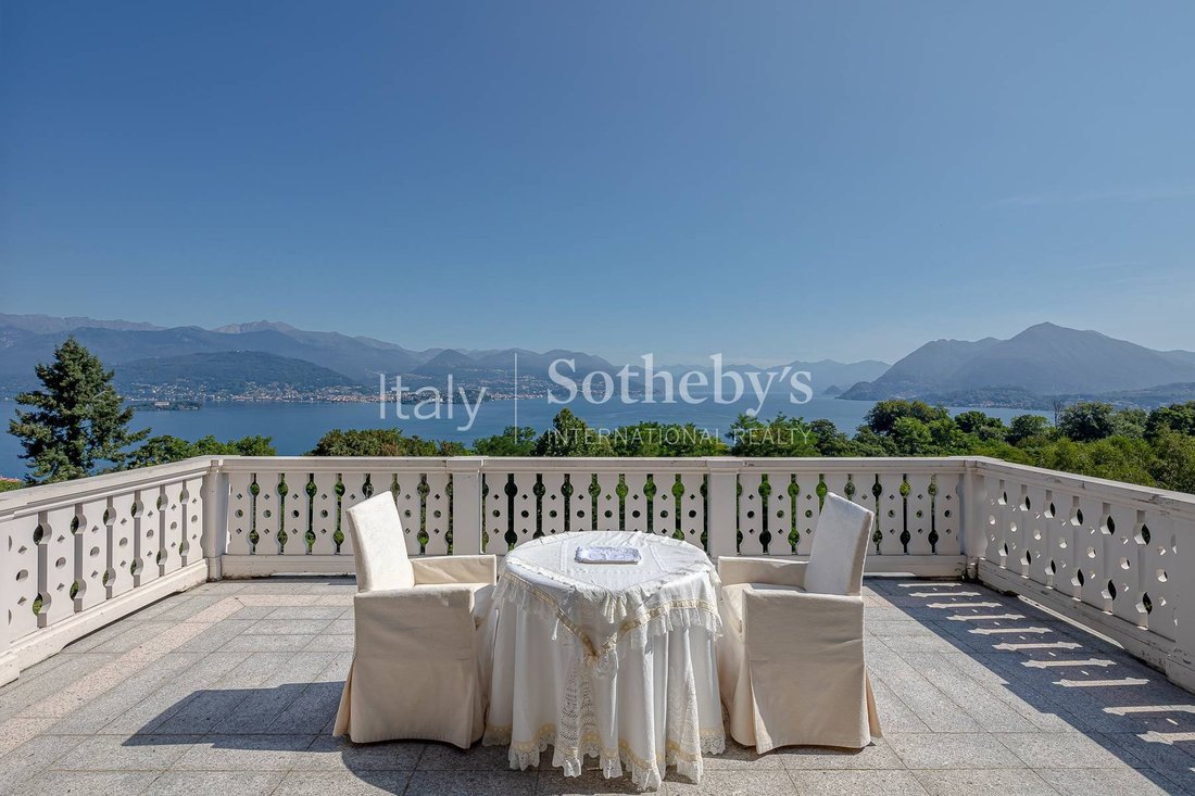 House in Stresa, Piedmont, Italy 2 - 15801696