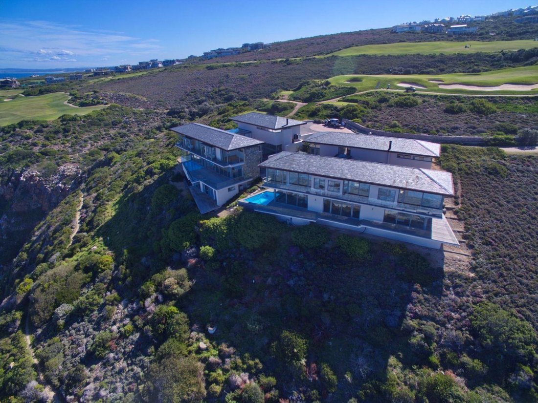 House in Mossel Bay, Western Cape, South Africa 3 - 16161195