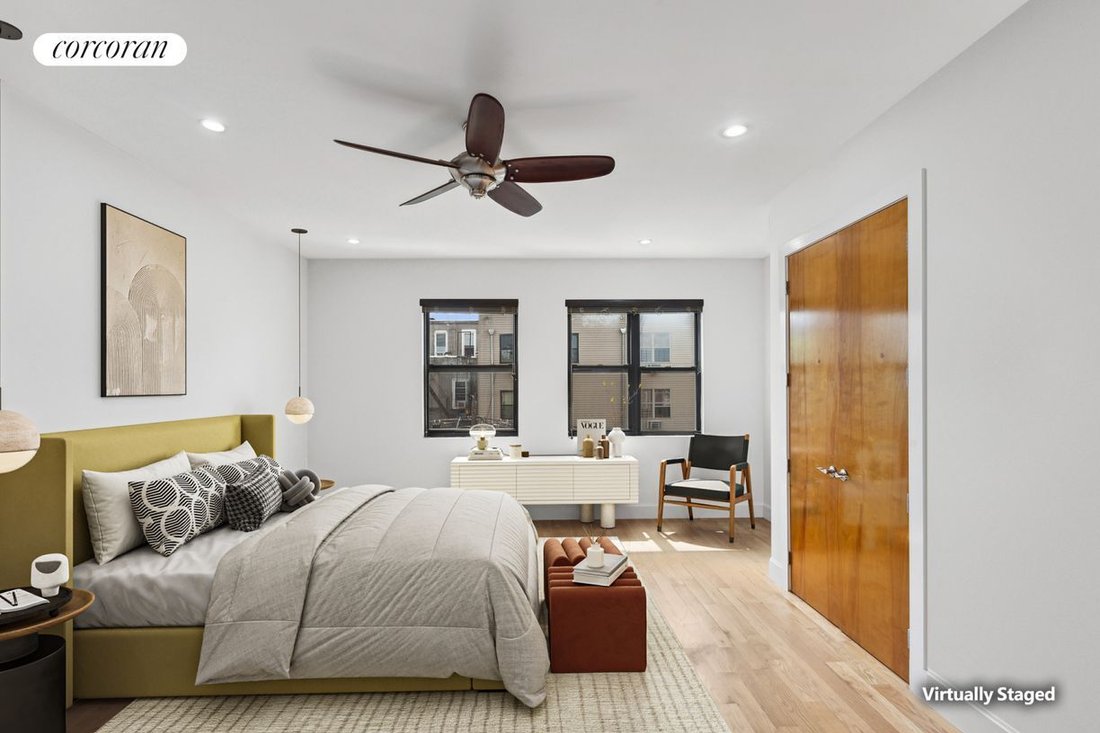 House in New York, New York, United States 4 - 16159408