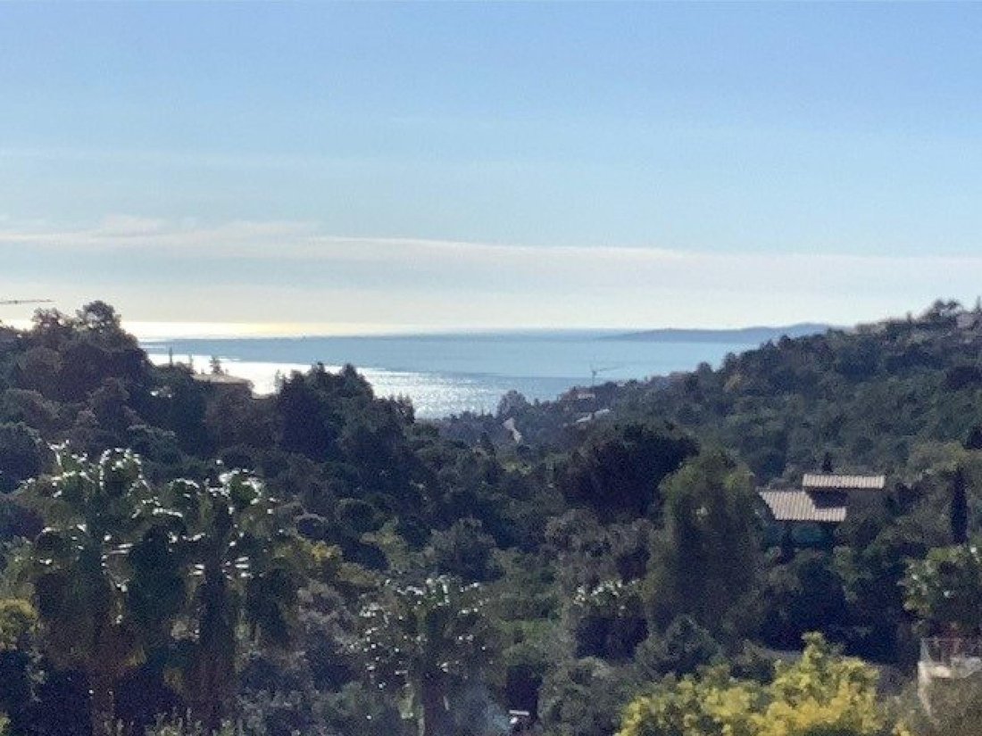 House in Les Issambres, Roquebrune-sur-Argens, France 2 - 16159935