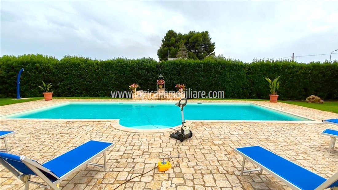 Villa in Italy 3 - 16161057