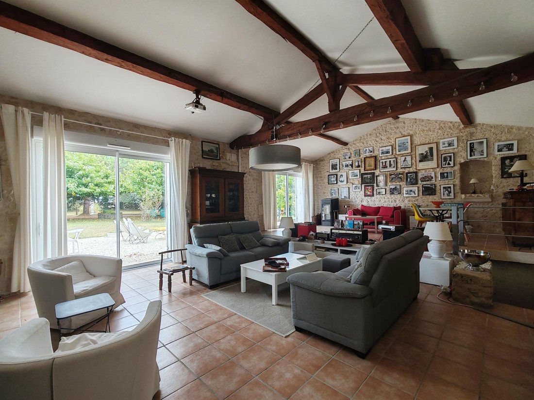 House in Courcoury, Nouvelle-Aquitaine, France 3 - 16159934