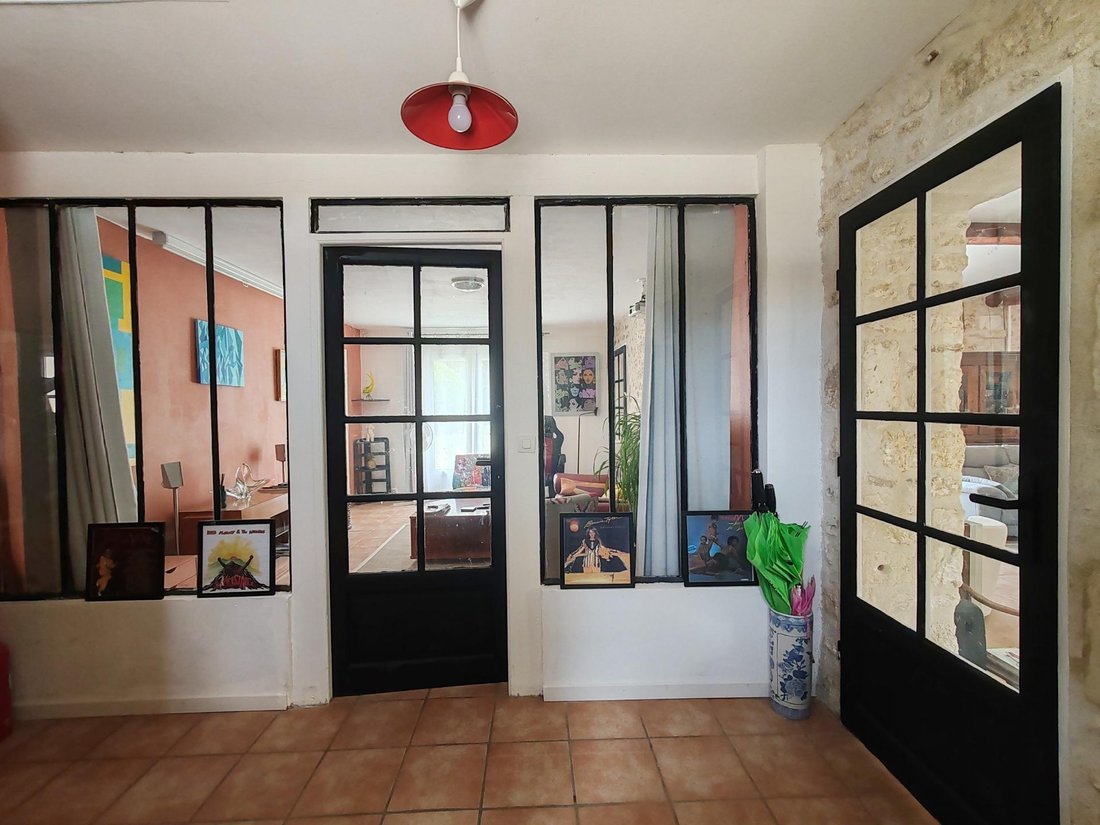 House in Courcoury, Nouvelle-Aquitaine, France 2 - 16159934