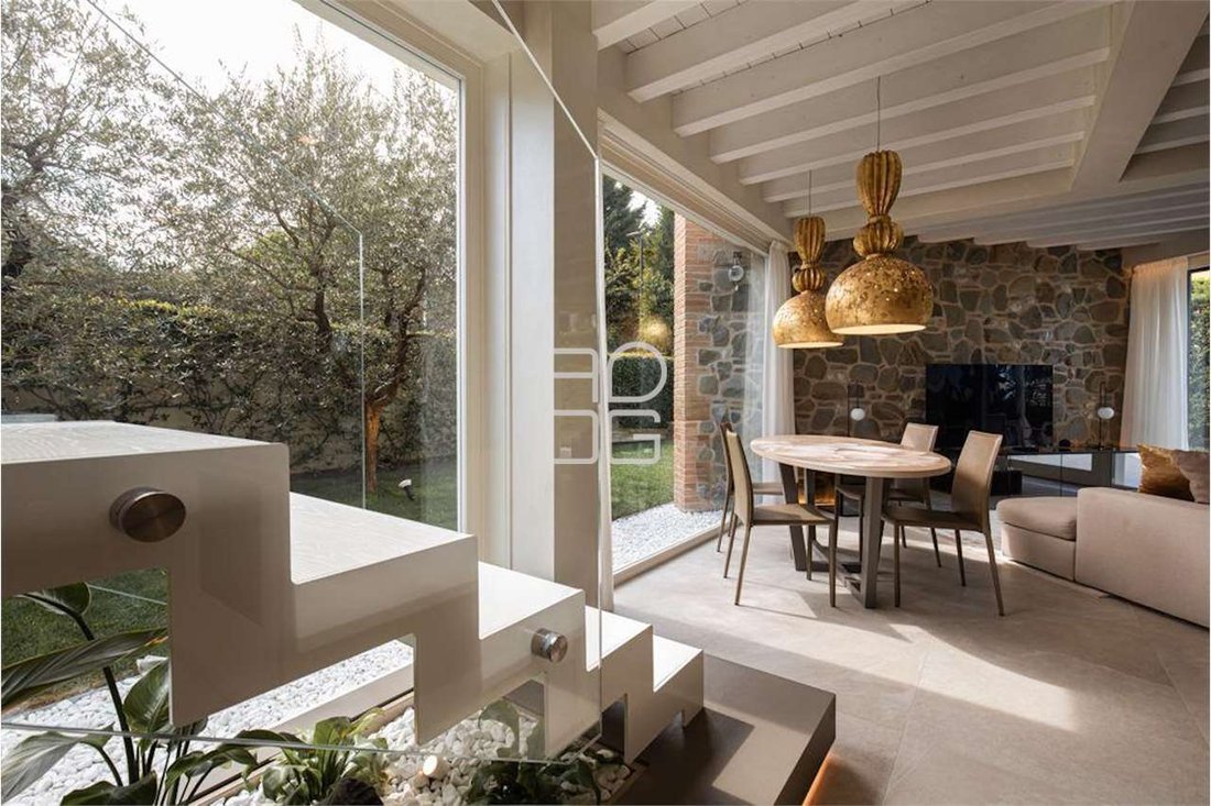 Apartment in Rivoltella, Desenzano del Garda, Lombardy 4 - 16160849