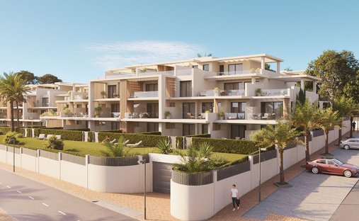 Penthouse in Estepona, Andalusia, Spain 1