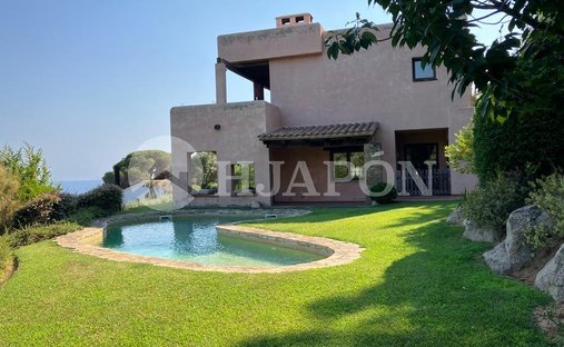 House in Sant Pol de Mar, Catalonia, Spain 1