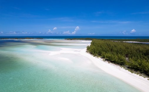 Private Island in Great Harbour Cay, Berry Islands, The Bahamas 1