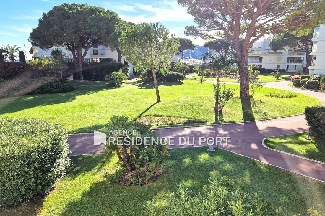 Apartment in Cannes Marina-La Roubine, Mandelieu-la-Napoule, France 1 - 16159265