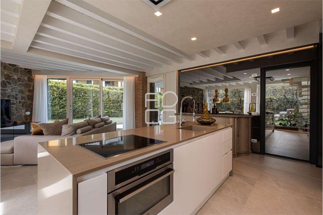 Apartment in Rivoltella, Desenzano del Garda, Lombardy 3 - 16160849