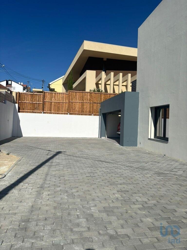 Townhouse in Charneca de Caparica e Sobreda, Setubal, Portugal 5 - 16163875