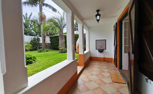 Villa in Ponta Delgada (Sao Jose), Azores, Portugal 1