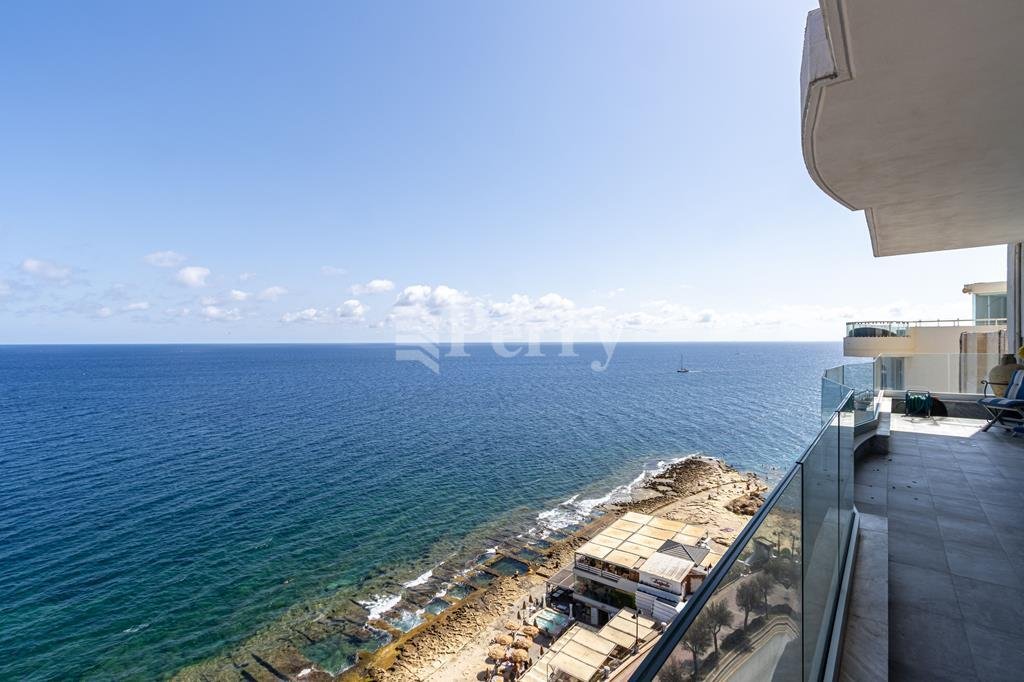 Picture of A Stunning 'Seafront Penthouse' With Breathtaking Views In Sliema ...