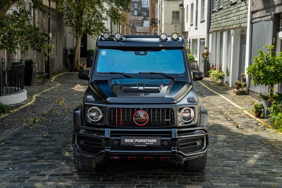 Suv in London, England, United Kingdom 5 - 13624377