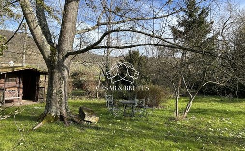 Castle for Sale in Igé, Bourgogne-Franche-Comté, France