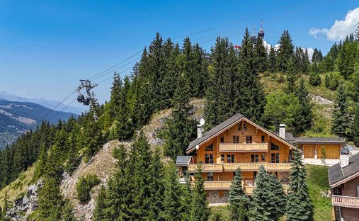 Chalet in Méribel, Les Allues, Auvergne-Rhône-Alpes 1