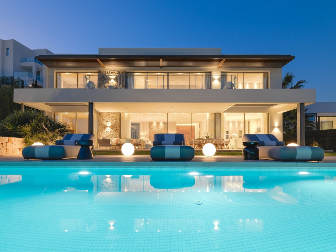 Villa in Benahavis, Andalusia, Spain 2 - 16162309