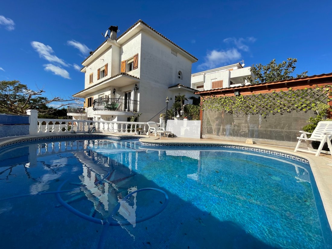 Villa in Alcala de Xivert, Valencian Community, Spain 1 - 16163871