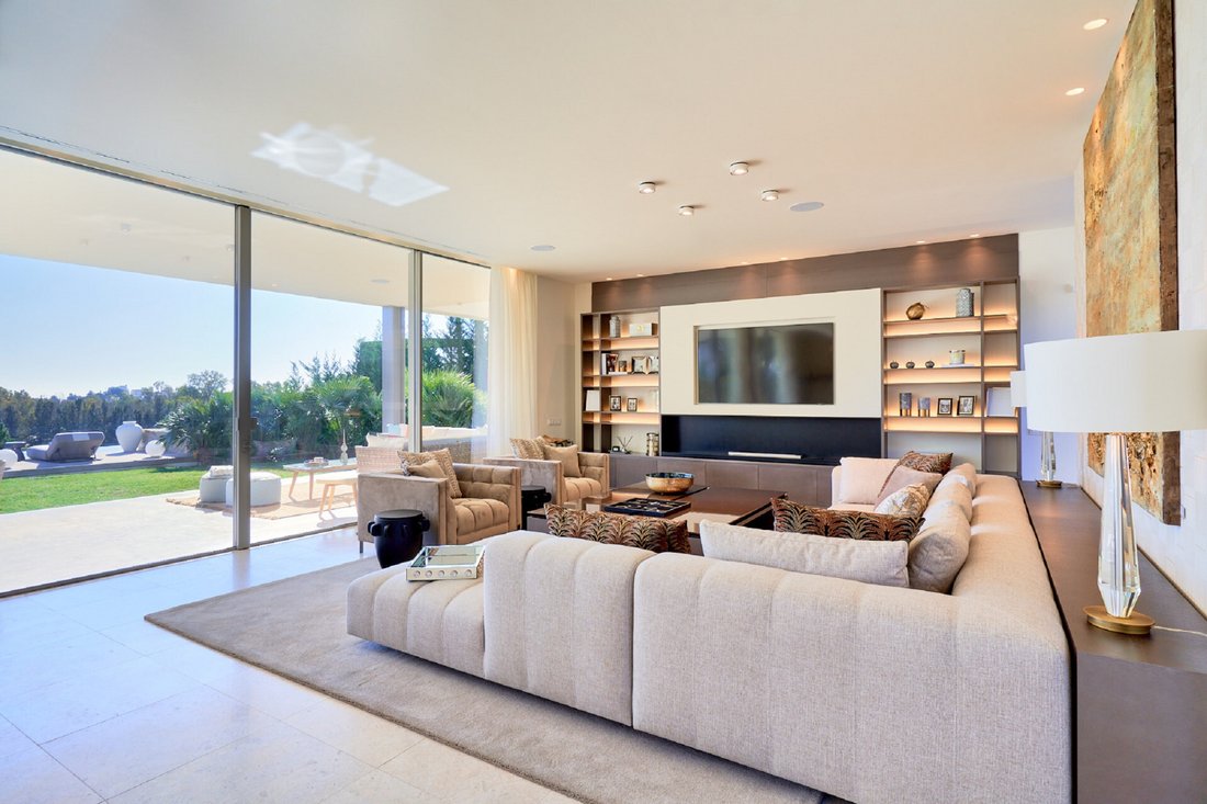 Villa in Benahavis, Andalusia, Spain 5 - 16162309
