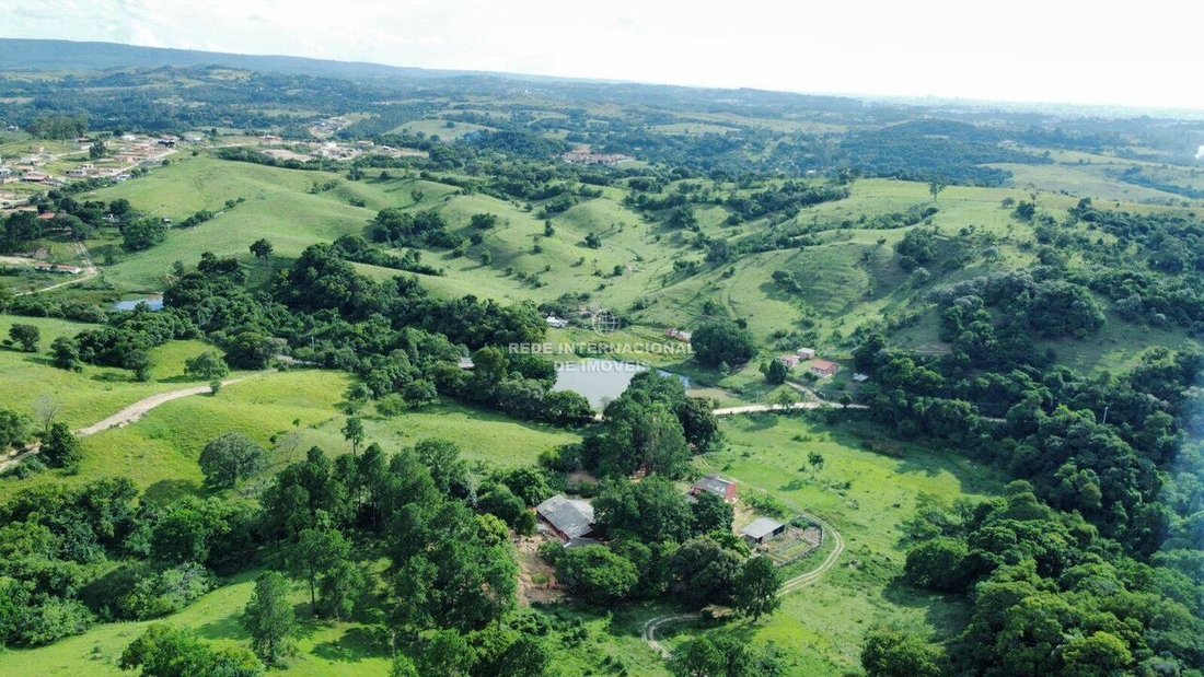 Farm Ranch in Aparecidinha, State of São Paulo, Brazil 2 - 16162743
