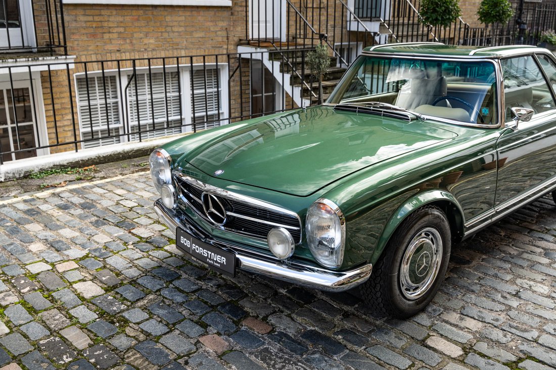 1971 Mercedes-Benz 280 SL  in Stuttgart, Baden-Württemberg, Germany 4 - 13718803