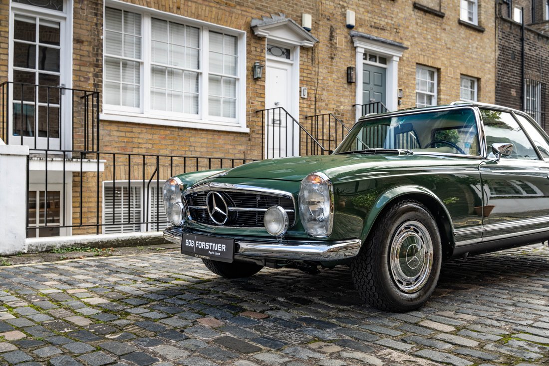 1971 Mercedes-Benz 280 SL  in Stuttgart, Baden-Württemberg, Germany 5 - 13718803