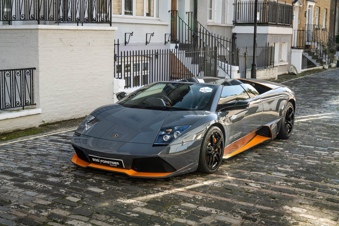 Cabriolet in London, England, United Kingdom 1 - 12233731