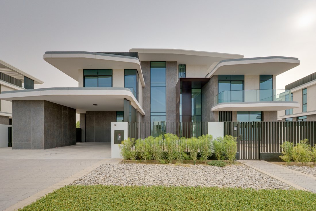 Villa in Hadaeq Sheikh Mohammed Bin Rashid, Dubai, United Arab Emirates 1 - 16164046