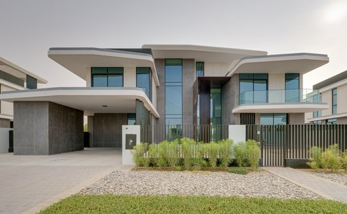 Villa in Dubai, Dubai, United Arab Emirates 1