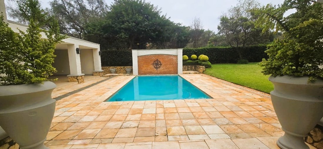 House in Mooikloof Glen, Gauteng, South Africa 5 - 16167943