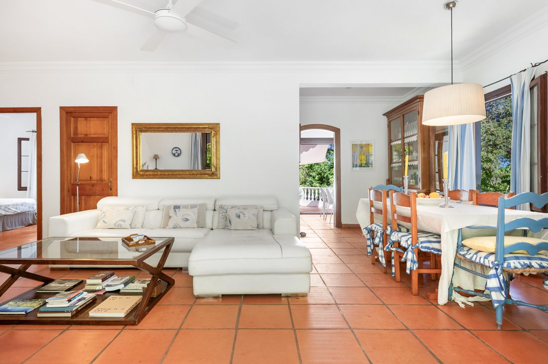 Villa in es Mercadal, Balearic Islands, Spain 3 - 16165086