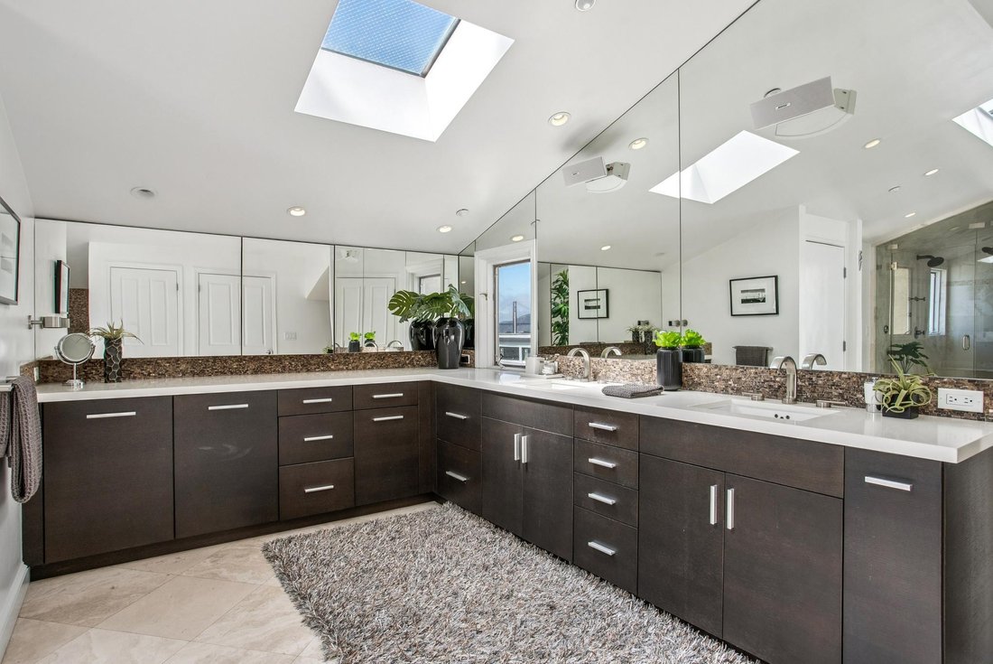 Condo in San Francisco, California, United States 5 - 16167823